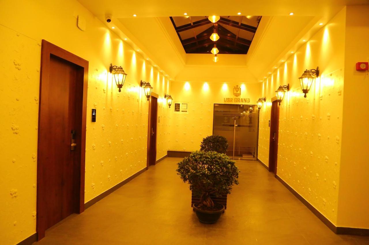 Hotel Vsr Grand Madanapalle Exterior foto