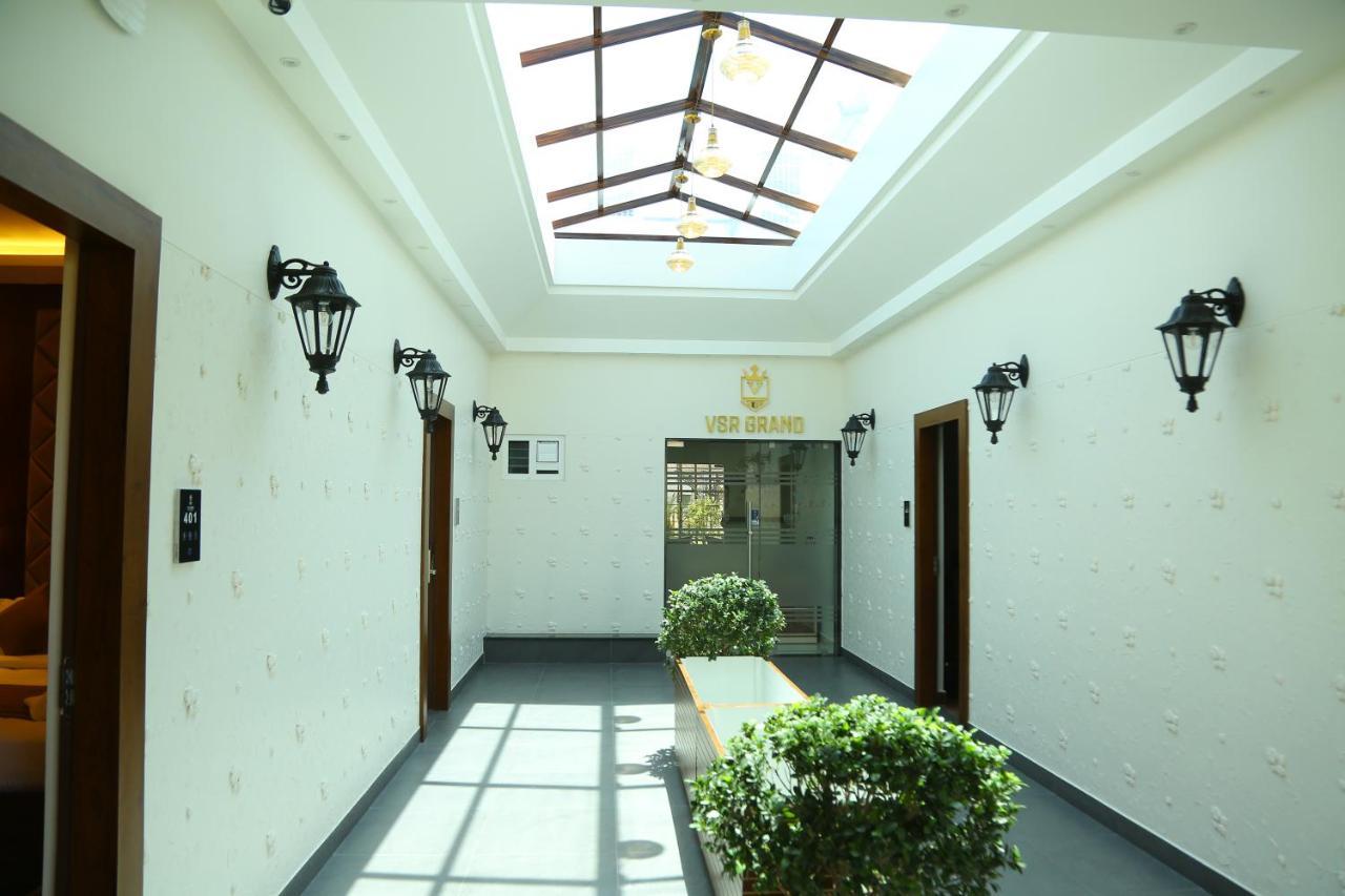 Hotel Vsr Grand Madanapalle Exterior foto