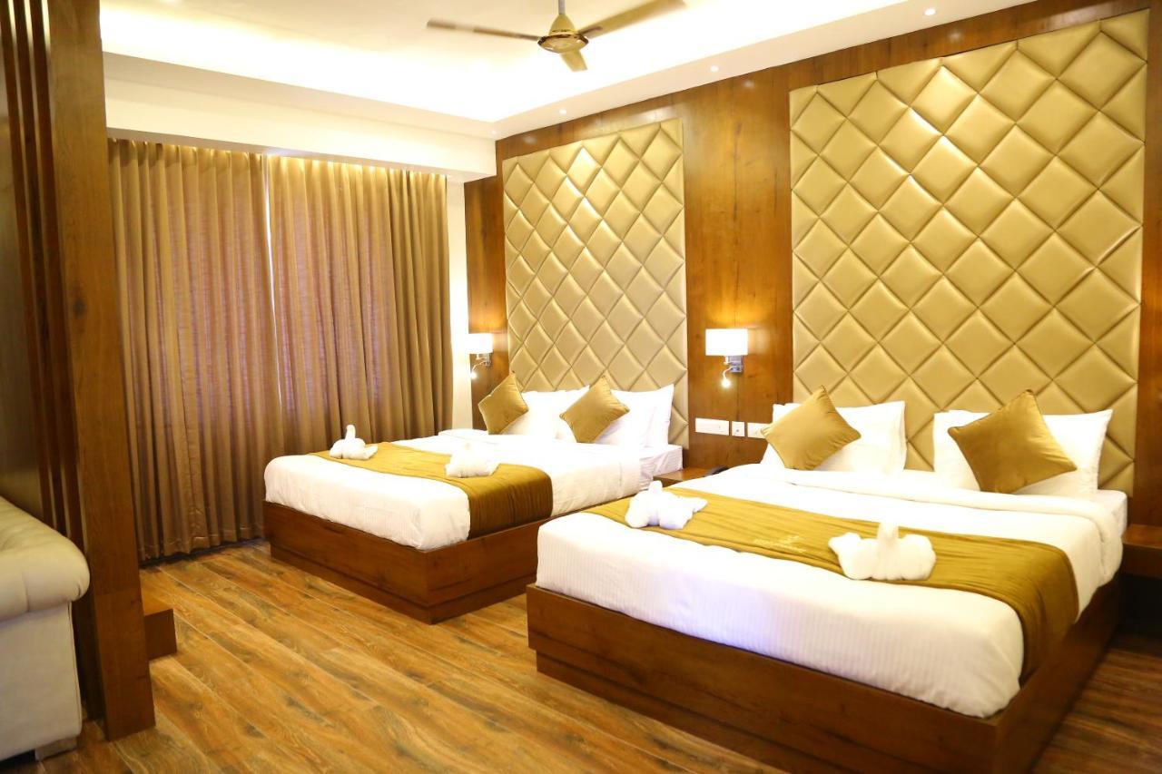 Hotel Vsr Grand Madanapalle Exterior foto
